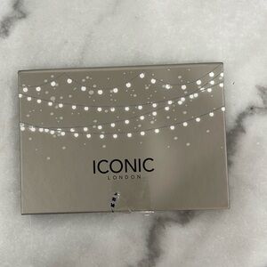 Bundle 2 Listings for $20😀Iconic London Blaze Chaser Palette